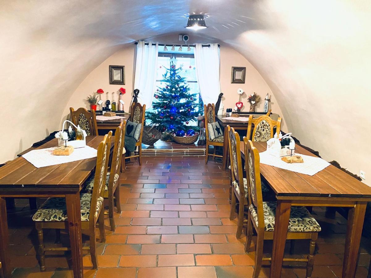 מלון Český Krumlov Kristinka מראה חיצוני תמונה